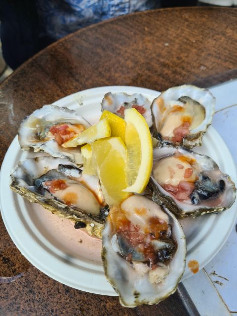 London: Guided Borough Market Foodie Tour with Tastings - From London Bridge to Iconic Landmarks