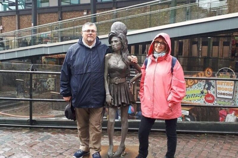 London: Guided City Walking Tour of Iconic Landmarks - Key Points