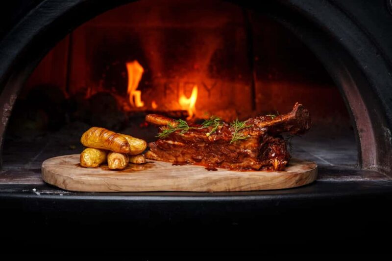 London: Guided tour of London with Sunday Roast - Key Points