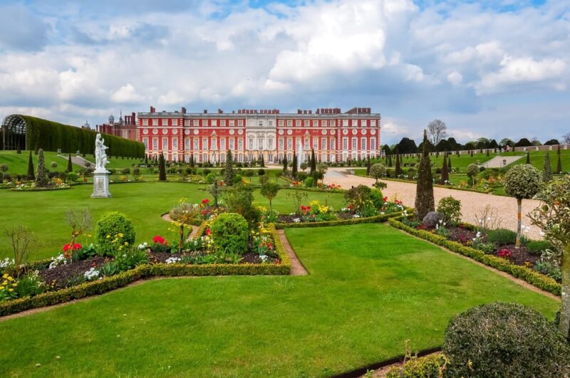 London: Hampton Court Palace Private Tour with Train Option - Strolling Through the Romantic Gardens of Hampton Court