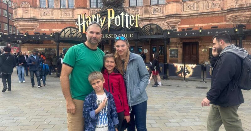 London: Harry Potter Black Cab Tour with Hotel Pick Up - The Unique Charm of the Black Cab Experience