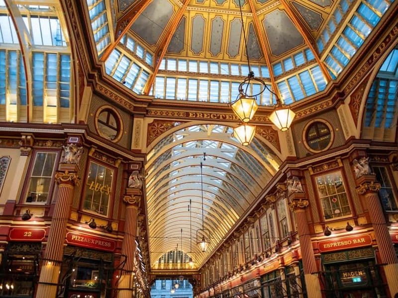 London: Harry Potter Film Locations Sightseeing Bus Tour - The Guide’s Role in Creating Magic