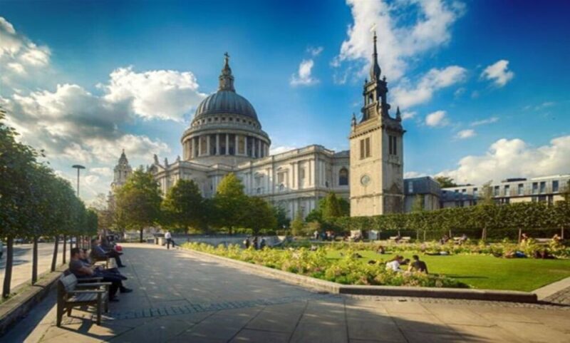 London: Harry Potter Tour and St Pauls Cathedral Tickets - Starting at Kings Cross: The Magical Meet Point