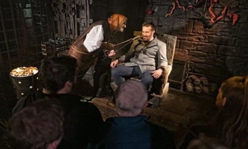 London: Harry Potter Tour, River Cruise & The London Dungeon - Experience London’s Dark History at The London Dungeon