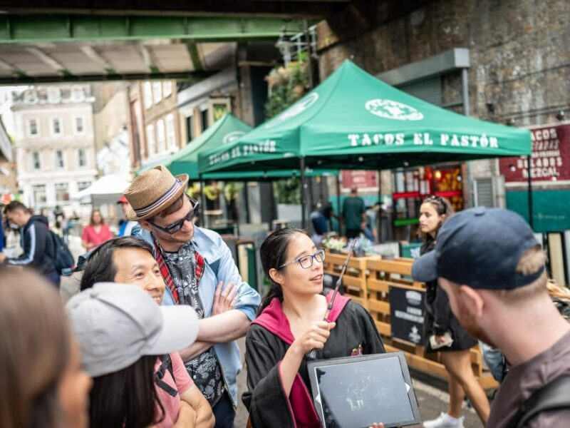 London: Harry Potter Tour & The London Dungeons Tour - Discovering Leicester Square and Westminster