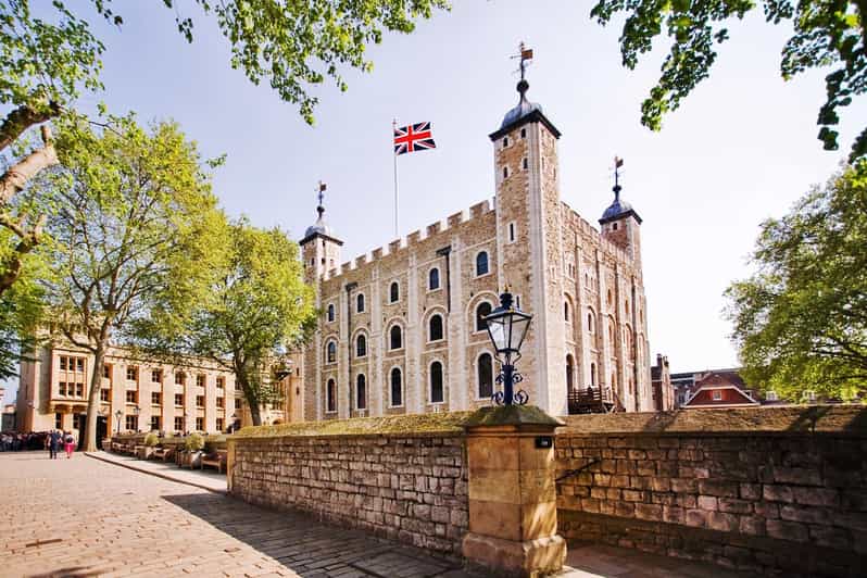 London: Harry Potter Tour, Tower of London & River Cruise - Walking Through London’s Harry Potter Film Locations