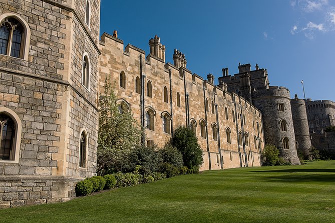 London & Heathrow to Southampton cruise terminals via Windsor Castle - The Drive Between Windsor and Southampton