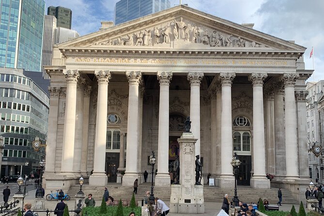 London Highlights Family-Friendly Walking Tour with Top Guide - Exploring the City of London and St. Paul’s Cathedral Exterior