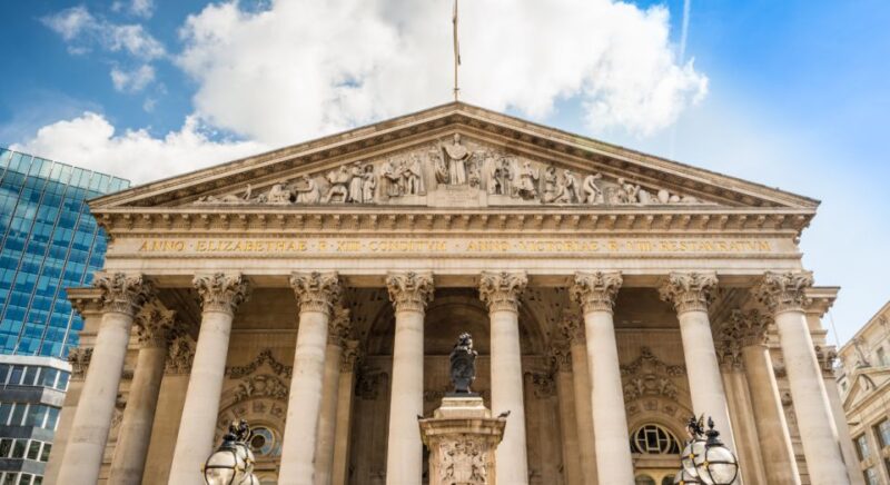 London: Historic City Walking Tour - Roman Wall and the City’s Ancient Roots