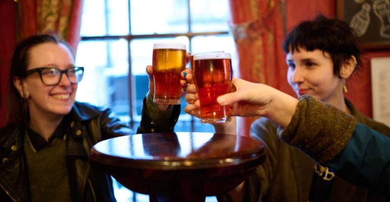 London: Historic Pubs, British Ales & Classic Dishes - Discover the Charm of London’s Historic Pubs and Classic Food