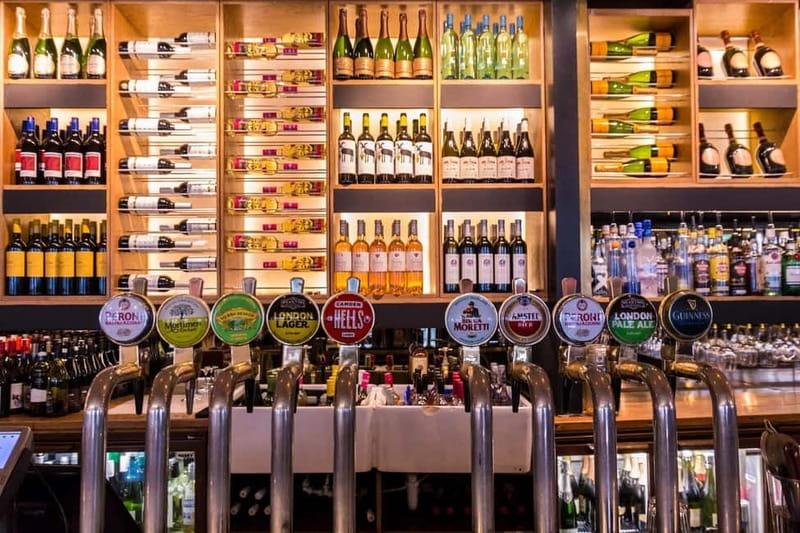 London: Historic Pubs of Central London Walking Tour - Ending Near Covent Garden with Recommendations for Further Exploration