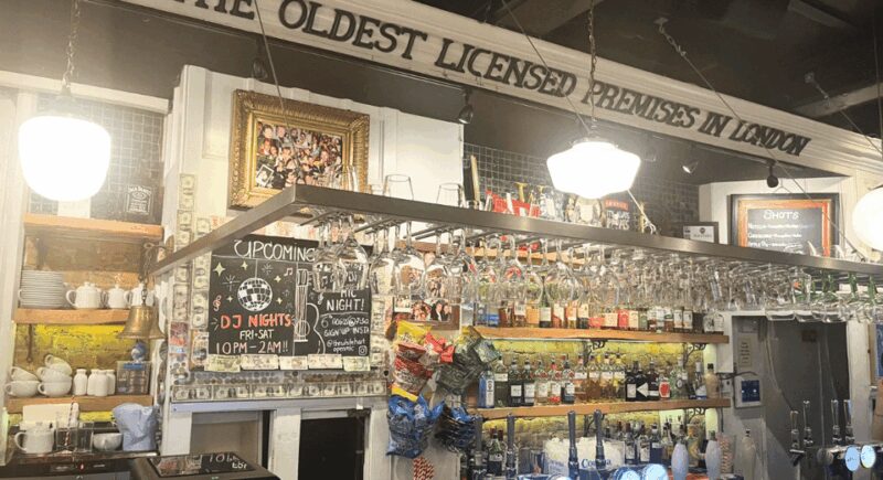 London: Historic Pubs of London Walking Tour - Discover the Charm of Londons Oldest Licensed Pub and Historic Pubs