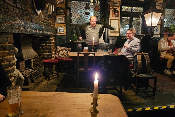 London Historical Pub Tour with Pilgrims and Pirates - Starting Point at Rotherhithe for a Riverside Walk