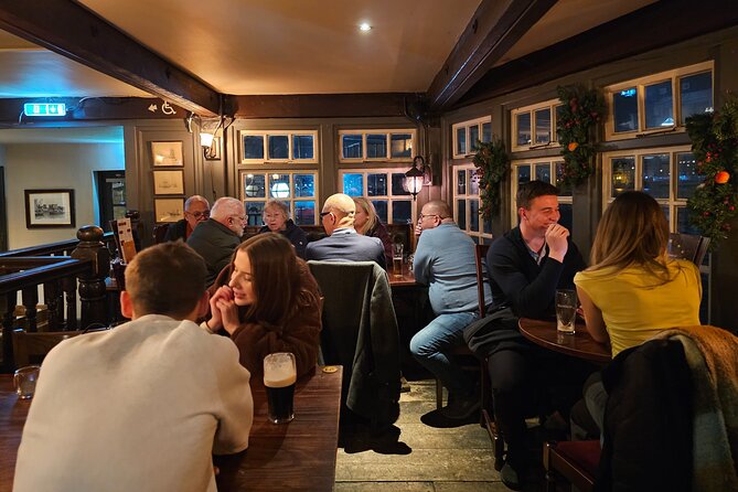 London Historical Pub Tour with Pilgrims and Pirates - Practical Details: Group Size, Timing, and Preparation