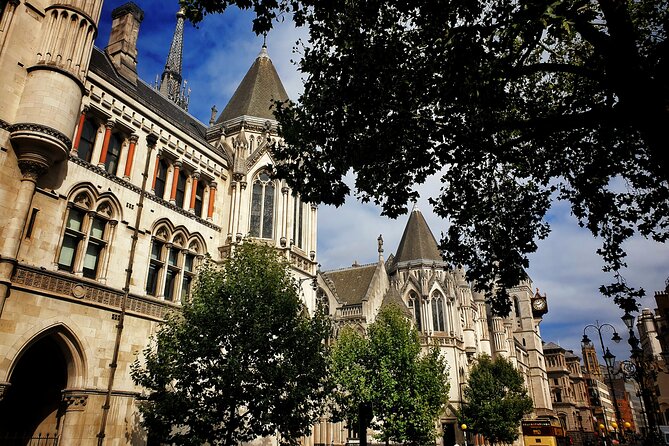 London History Taxi Tours - Practical Aspects: Comfort, Flexibility, and Booking