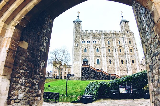 London In One Day - A Private & Bespoke Tour Itinerary - Meeting Point and Tour Duration