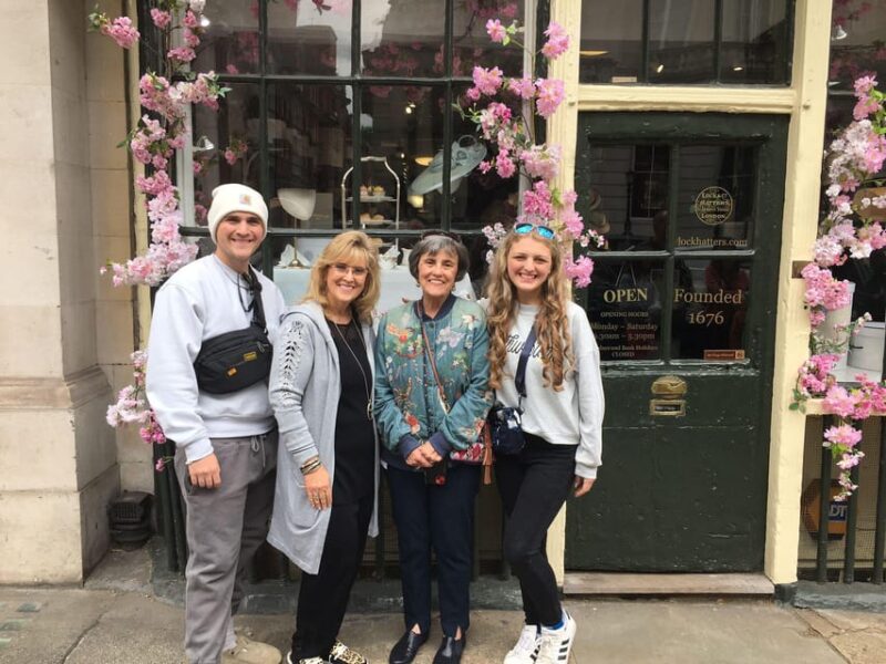 London: Instagram Photos Black Cab Tour with Hotel Pick Up - Accessibility and Group Flexibility