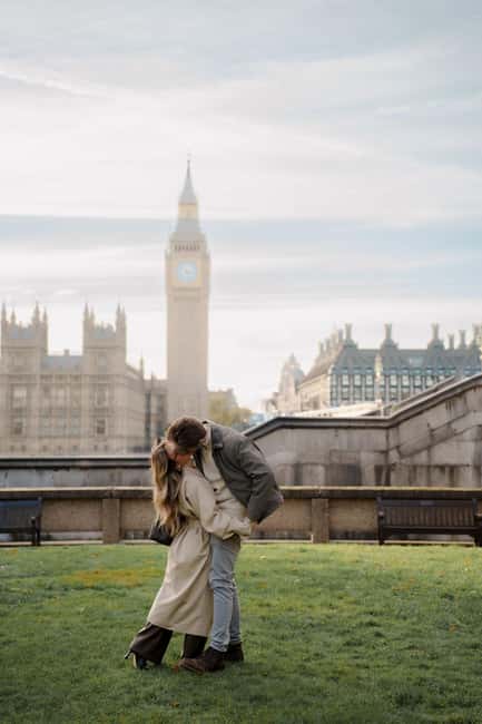 London Instagram Photoshoot - 20 edited photos - Comparing to Similar Experiences