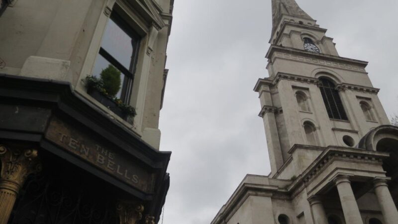 London: Jack the Ripper tour in Spanish - The Value of a Well-Informed Guide