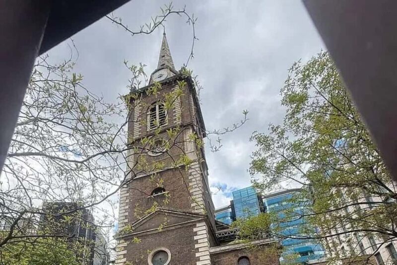 London: Jack the Ripper Tour with Drinks - Visiting Whitechapel’s Key Murder Sites