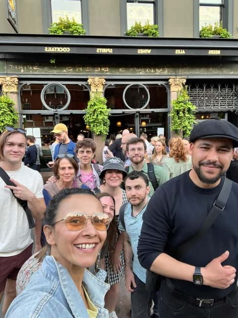 London: Jack the Ripper Tour with Historic Pub Stops - Practical Logistics and Group Experience