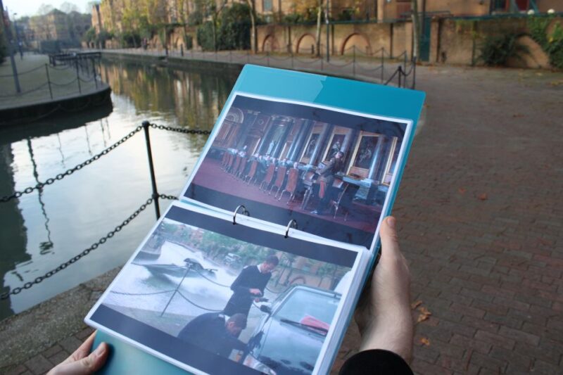 London: James Bond Small Group Mini Coach Tour - Experience the Charm of a Small Group Tour