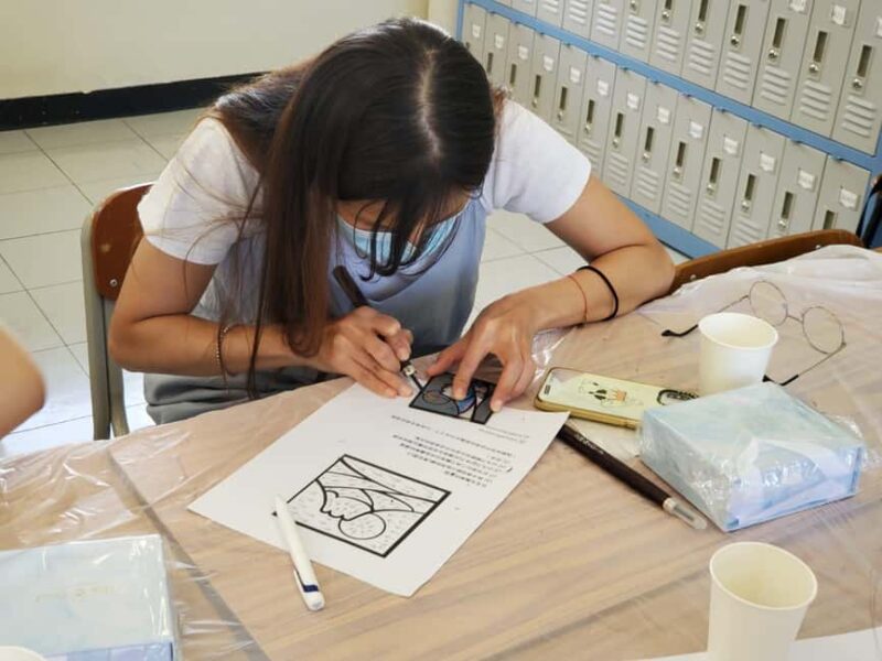 London: Japanese Carving Class with Artist Guide - The Artistic Results: A Stunning Stained Glass Effect