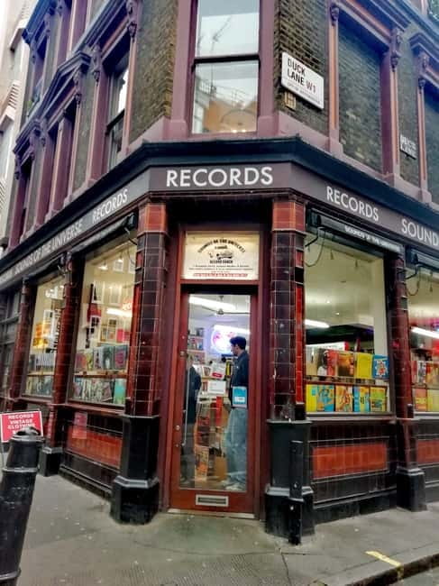 London: 'London Rocks!' Private Music Walking Tour in Soho - Visiting Soho’s Historic Music Venues and Landmarks