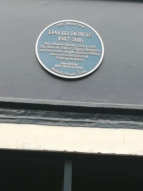 London: 'London Rocks!' Private Music Walking Tour in Soho - The Significance of Soho’s Recording Studios and Clubs