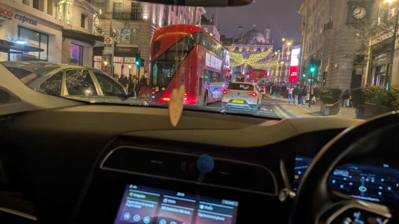 London: Luxury Electric Car Private Christmas Lights Tour - Westminster and Central Londons Iconic Festive Highlights