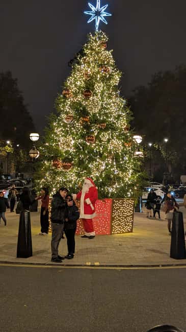 London: Luxury Electric Car Private Christmas Lights Tour - The Charm of Notting Hills Festive Streets