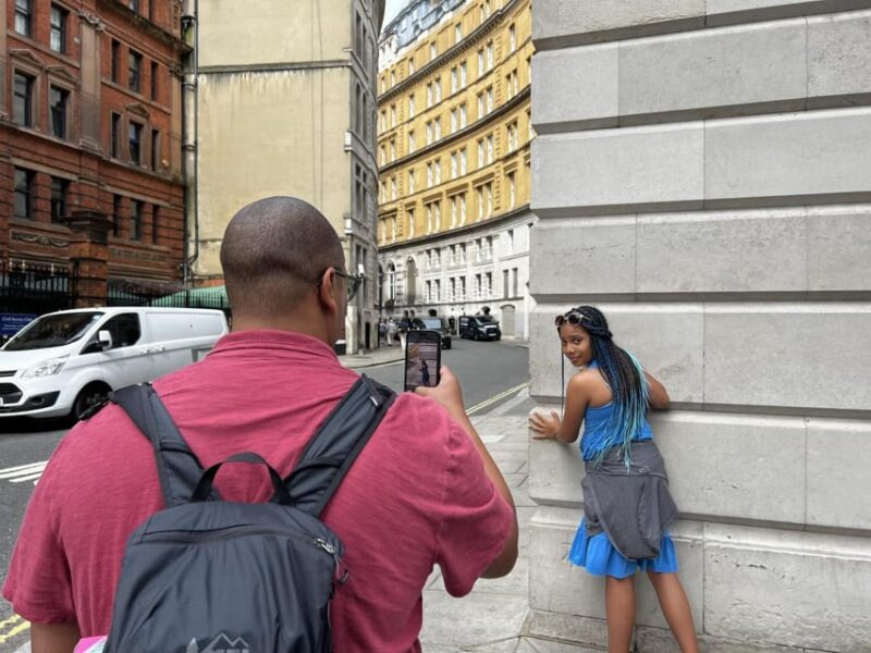 London: Magic of Harry Potter Tour with The Shard Viewpoint - Exploring Londons Magical Film Locations at Kings Cross Station