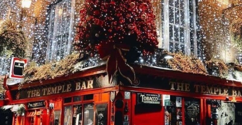 London: Magical Christmas Lights Guided Tour by Private Taxi - View London’s Most Famous Landmarks Dressed for Christmas