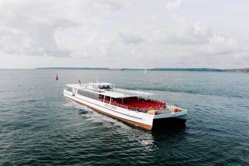 London: New Years Eve Cruise aboard the Silver Raven - Practicalities and Important Tips for Attendees