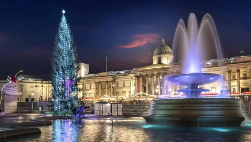 London: North Pole Express Tour with Santa & Festive Fun - The London North Pole Express: A Festive 70-Minute Holiday Journey