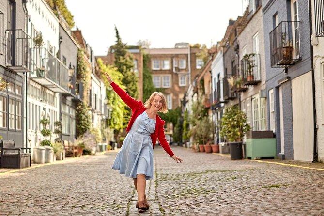 London Notting Hill PRIVATE professional photoshoot - 120min - Exploring Portobello Market and Notting Hill’s Colorful Houses