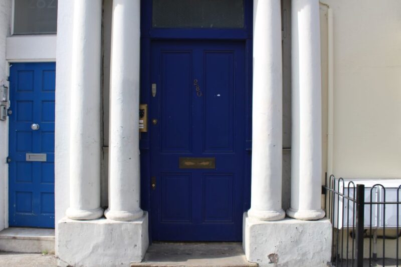 London: Notting Hill Walking Tour - Every Stop Offers Great Photo Opportunities