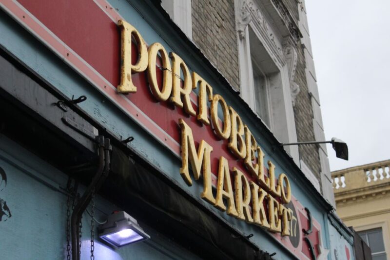 London: Notting Hill Walking Tour - The Buzz of Portobello Road Market on Market Day
