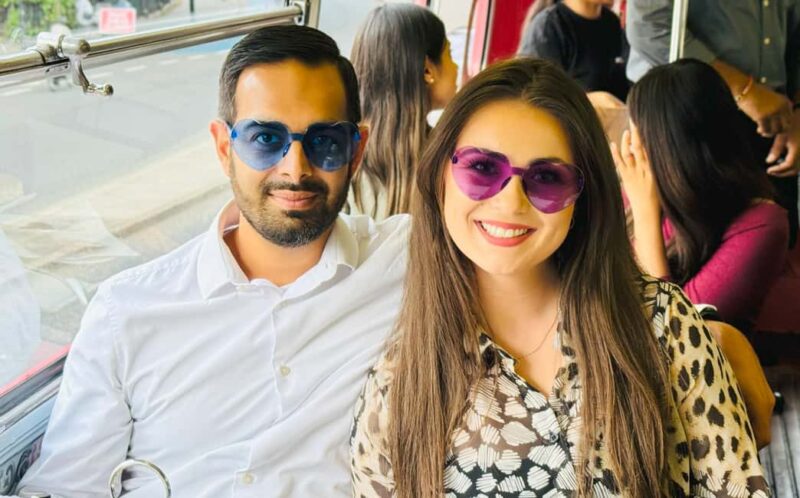 London: Pizza & Drinks Bus Experience - London: Pizza & Drinks Bus Experience — A Unique Sightseeing and Culinary Tour in the Heart of London