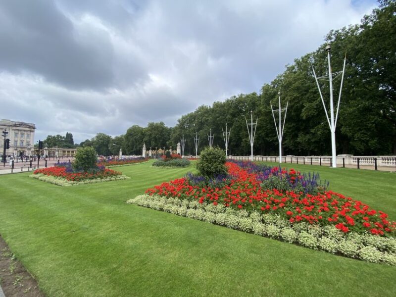 London: Private 6 Hour Walking and Driving London Tour - Who Will Appreciate This London Tour Most