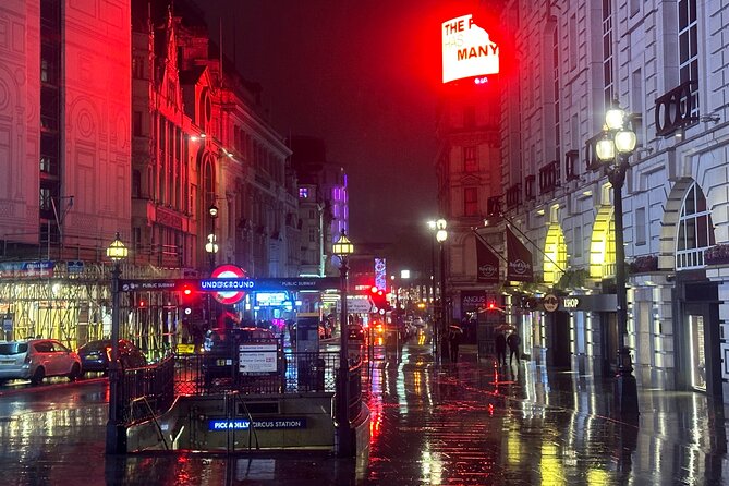 London Private Black Cab Night Tour with Hotel Pick Up - Experience the Vibrant Lights of Piccadilly Circus