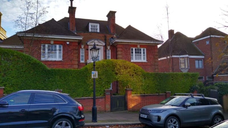 London: Private Celebrity Homes Tour of Hampstead - The Experience Compared to Similar Tours