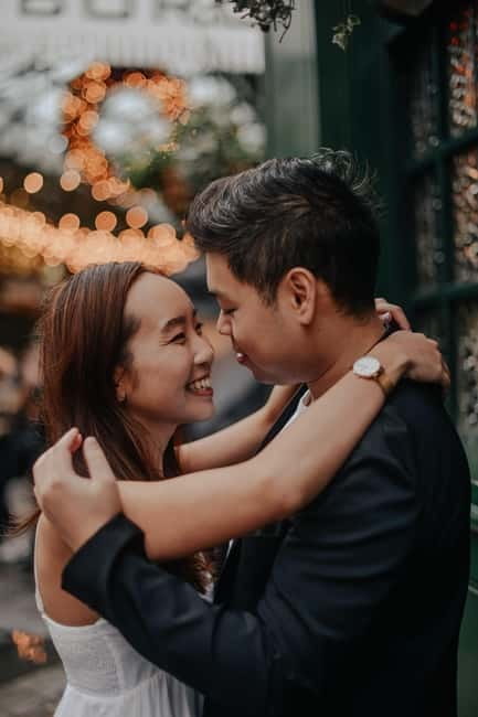 London: Private Engagement Photoshoot in the Big City - Key Points