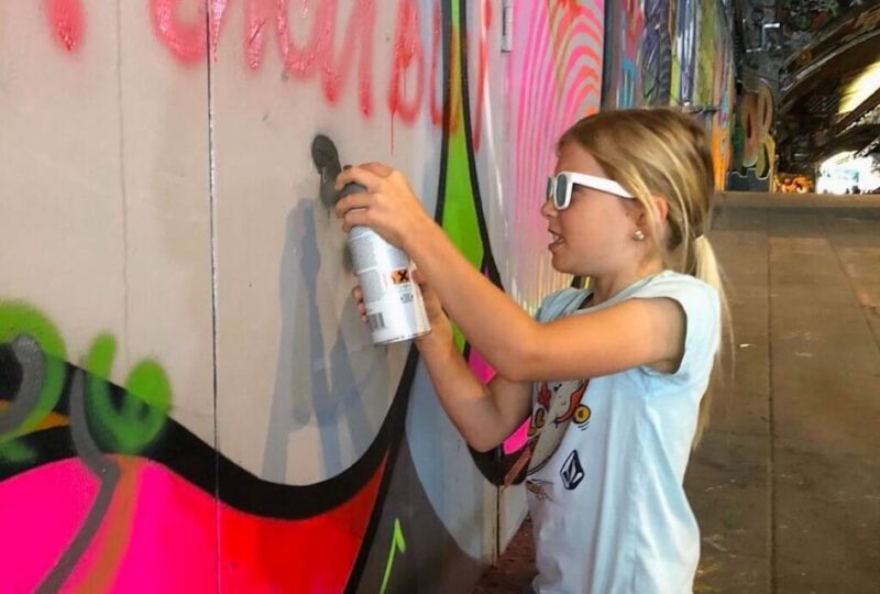 London: Private Family Guided Bike Tour with Childseats - Key Points