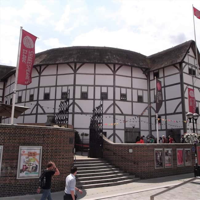 London: Private Highlights Taxi Tour - Hotel Pickup - Surprising and Secret Stops for an Extra Touch