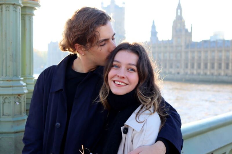 London: Private Landmark Tour with Professional Photographer - Experience a Personal Photoshoot with a Local Expert in London