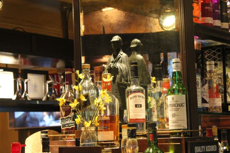 London: Private Pub Tour - Explore Londons Best Pubs with a Private Guide