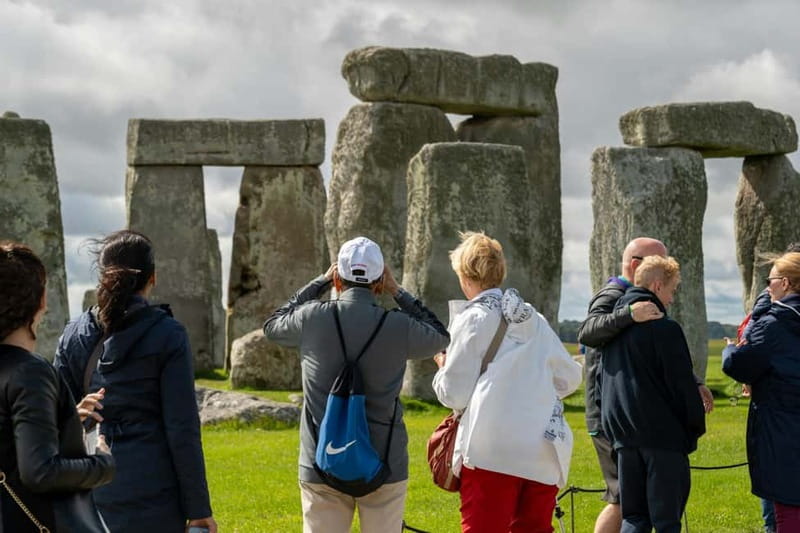 London: Private Tour of Stonehenge, Windsor Castle, and Bath - Discover England’s Iconic Heritage in a Private 10-Hour Tour