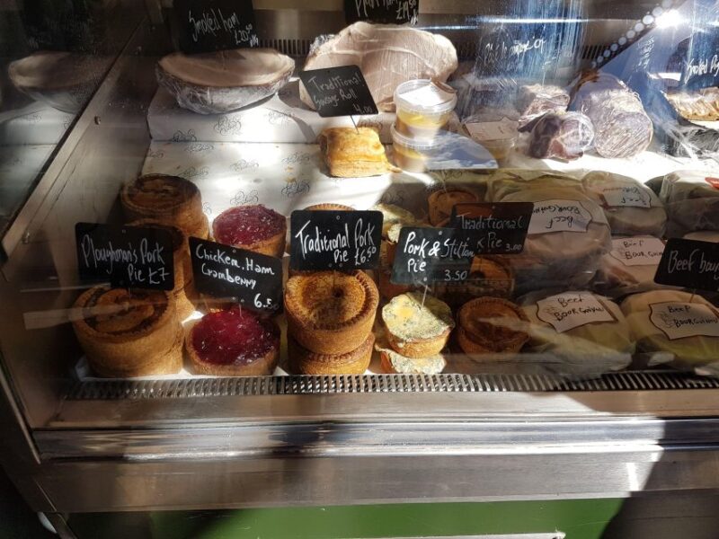 London Private: Try 8 English Foods & See 30+ London sights! - Food Highlights: Classic British Dishes