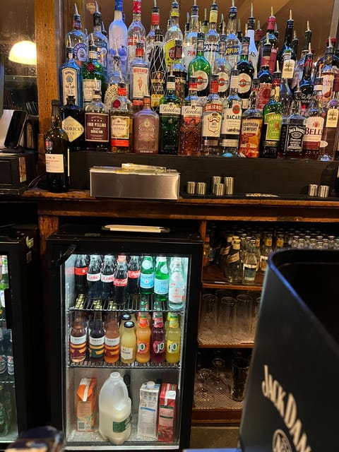 London River Walk and Hidden Gems Pub Hopping Experience - The Guide’s Local Stories and Personal Anecdotes